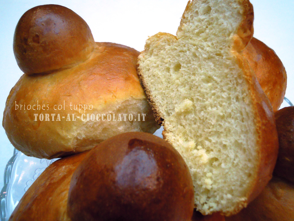 brioche col tuppo